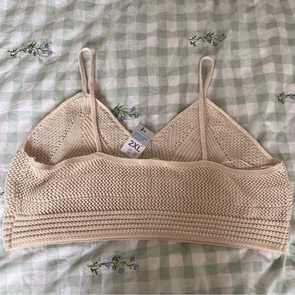 NEW Crochet Bralette Crop Top - Picture 2 of 4